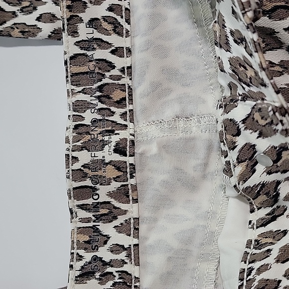 Chicos Pants So Slimming Girlfriend Slim Ankle Animal Cheetah Leopard Print 4R - Picture 7 of 12